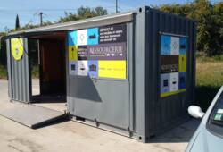 photo container recyclerie.jpg