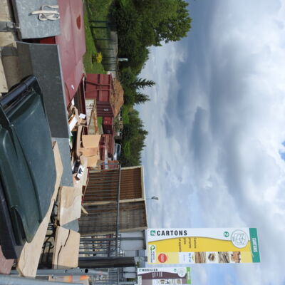 benne cartons déchèterie Vouziers.JPG