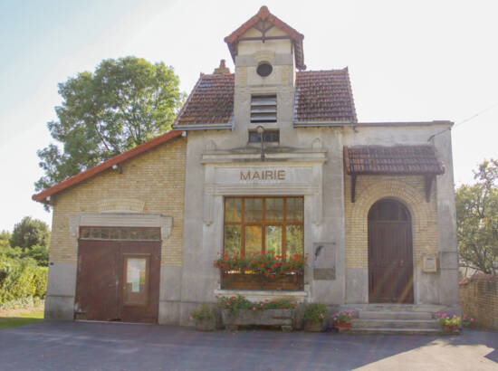 Mairie de Chardeny