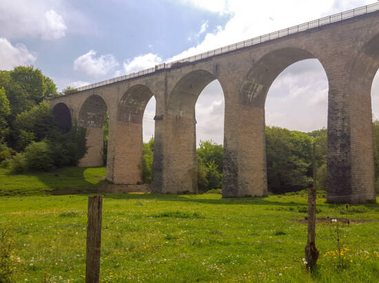 Vue du viaduc d'Ariéthal à Exermont