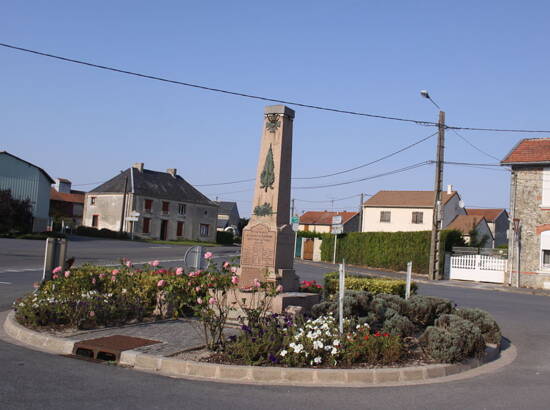 Monument aux morts de Hauviné