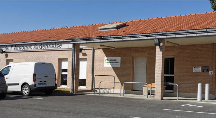 Comcom siége 44-46 rue du chemin salé.jpeg