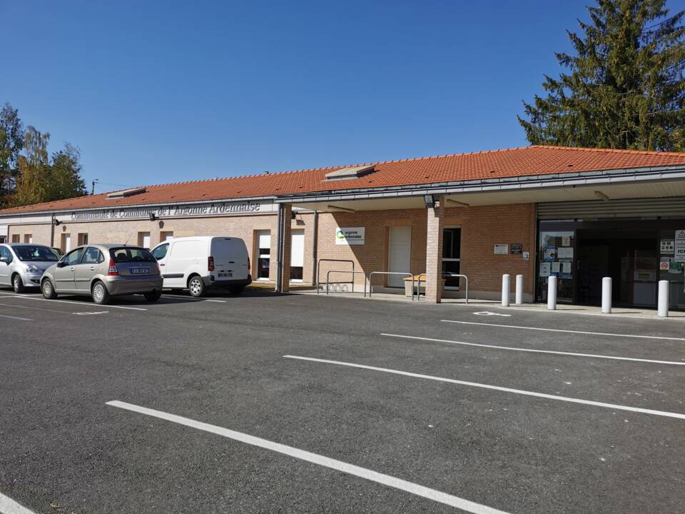 façade siège 2C2A.jpg