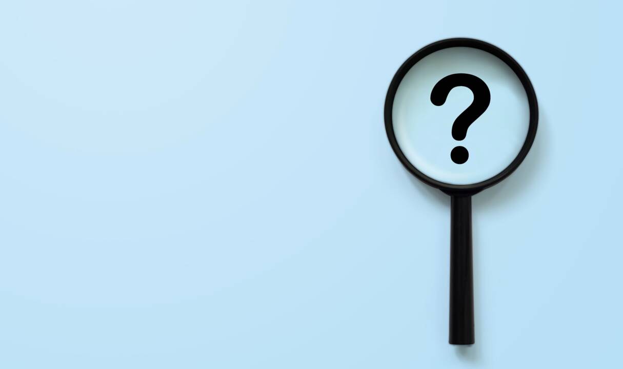 loupe et point d'interrogation.jpg